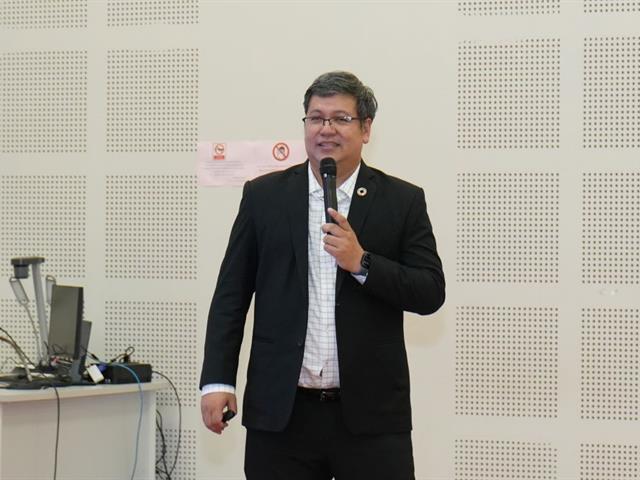 UPCC-680521A-0200.jpg