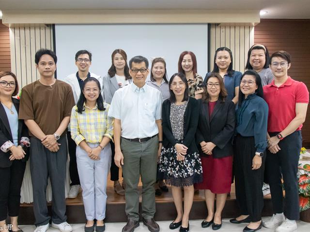 คณะศิลปศาสตร์จัดทำรายงานการประเมินตนเอง ฉบับภาษาอังกฤษ สองหลักสูตรเพื่อเตรียมความพร้อม สำหรับการประเมินการประกันคุณภาพการศึกษาภายใน ระดับหลักสูตร ตามเกณฑ์ AUN-QA