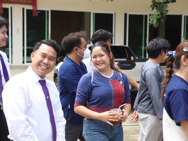 ถวายเทียน
