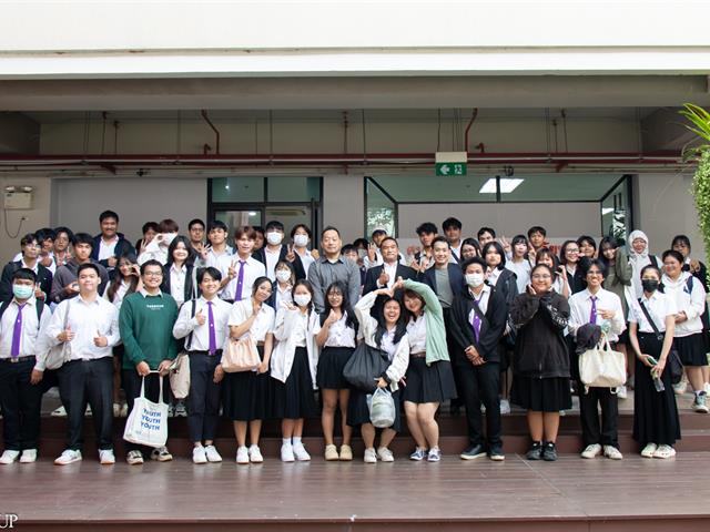 School of Liberal Arts Organizes Career Seminar for Japanese Language Major