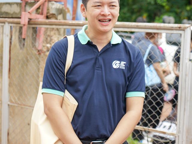 ศูนย์สิ่งแวดล้อมและการจัดการที่ยั่งยืน มหาวิทยาลัยพะเยา ให้การต้อนรับคณะสาธารณสุขศาสตร์ สาขาวิชาอนามัยสิ่งแวดล้อม ในการศึกษาดูงานกระบวนการคัดแยกขยะและผลิตภัณฑ์ไม้แขวนเสื้อจากฝาขวดน้ำ