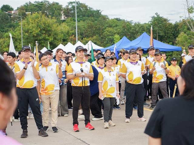 ศูนย์สิ่งแวดล้อมและการจัดการที่ยั่งยืน มหาวิทยาลัยพะเยา ร่วมประเพณีเดินขึ้น ม. ประจำปี 2568