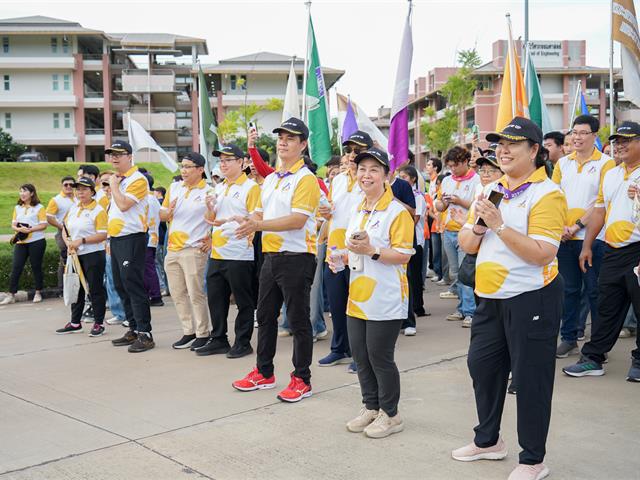 ศูนย์สิ่งแวดล้อมและการจัดการที่ยั่งยืน มหาวิทยาลัยพะเยา ร่วมประเพณีเดินขึ้น ม. ประจำปี 2568