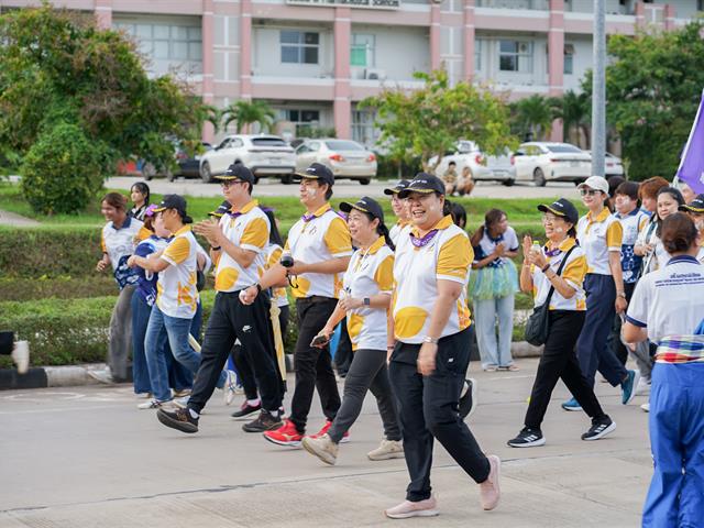 ศูนย์สิ่งแวดล้อมและการจัดการที่ยั่งยืน มหาวิทยาลัยพะเยา ร่วมประเพณีเดินขึ้น ม. ประจำปี 2568