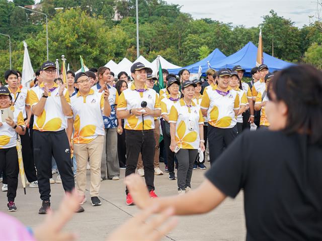 ศูนย์สิ่งแวดล้อมและการจัดการที่ยั่งยืน มหาวิทยาลัยพะเยา ร่วมประเพณีเดินขึ้น ม. ประจำปี 2568