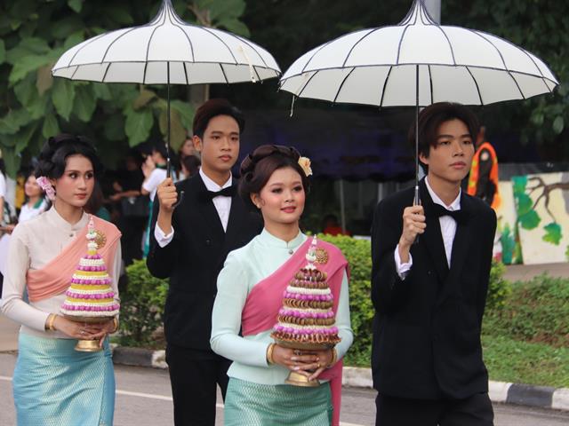 ประเพณีเดินเข้า ม. มหาวิทยาลัยพะเยา ประจำปีการศึกษา 2568 ลำนำปวงบุปผา สืบศรัทธา ป๋าเวณีวิถีเวียง