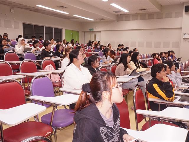 School of Liberal Arts Hosts TOEIC Preparation Workshop 2025
