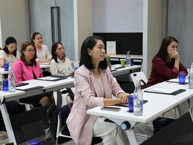 ฝ่ายวิจัย คณะศิลปศาสตร์ จัดเวทีแลกเปลี่ยนเรียนรู้ “แบ่งปันประสบการณ์การวิจัย เพื่อสร้างแรงบันดาลใจ ขยายเครือข่าย และยกระดับคุณภาพผลงานวิจัย”
