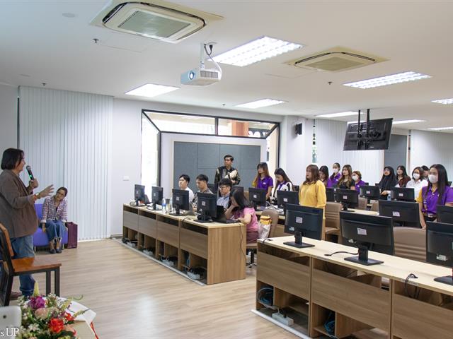 คณะศิลปศาสตร์จัดกิจกรรม “นักเขียนพบนักอ่านบนเส้นทางวรรณกรรมวิจารณ์” ครั้งที่ 2