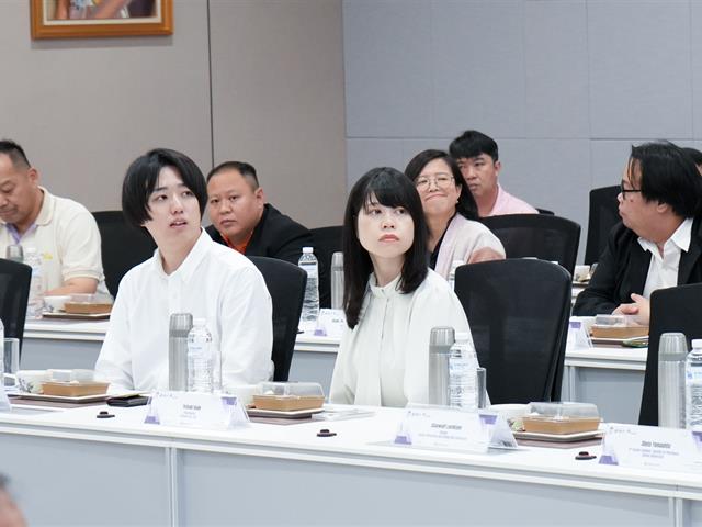 UPCC-680903A-0053.jpg