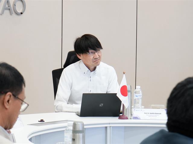 UPCC-680903A-0056.jpg