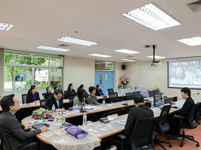 คณะศิลปศาสตร์ มหาวิทยาลัยพะเยา เข้าร่วมรายงานการดำเนินงานพื้นที่การเรียนรู้ Learning Space 2025 สร้างพื้นที่การเรียนรู้เพื่อพัฒนาทักษะการอ่าน การเขียน และความคิดสร้างสรรค์ของเยาวชน