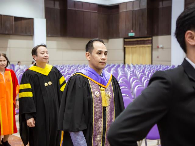 คณะบริหารธุรกิจและนิเทศศาสตร์  
