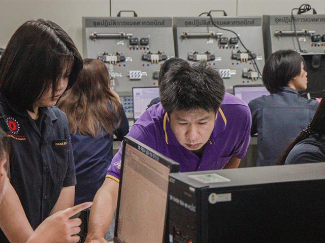 วิศวกรรมเครื่องกล ม.พะเยา จัดอบรม PLC & SCADA ติดอาวุธทักษะดิจิทัลสำหรับนิสิต พร้อมลุยอุตสาหกรรม 4.0