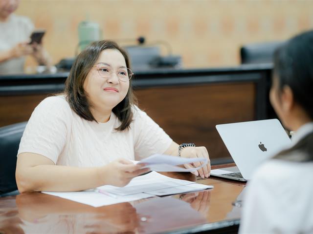 มอบทุนการศึกษา