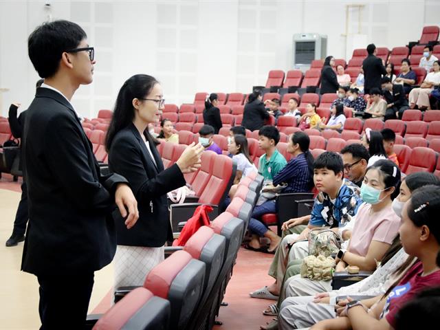 โรงเรียนสาธฺตมหาวิทยาลัยพะเยา