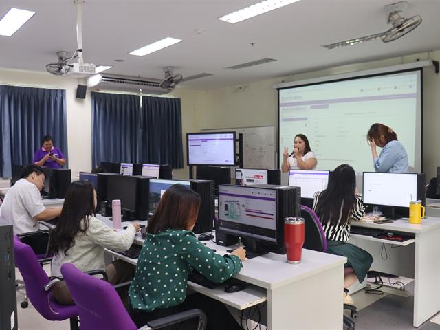 คณะวิศวกรรมศาสตร์ เสริมศักยภาพบุคลากรใหม่ จัดอบรมด้านการทำงานและความเข้าใจในระบบบริหารงานภายในองค์กร