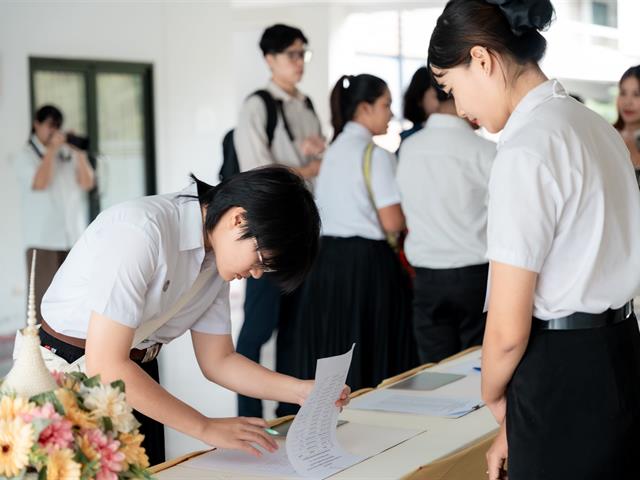 สาขาวิชาภาษาญี่ปุ่น คณะศิลปศาสตร์ เข้าร่วมพิธีมอบทุนการศึกษาโดยหอการค้าญี่ปุ่น กรุงเทพฯ (JCC) ครั้งที่ 17 และงานเสวนาญี่ปุ่นธุรกิจ ครั้งที่ 14