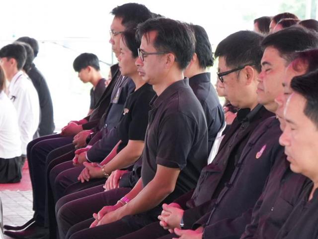 กองกิจการนิสิต ร่วมพิธีตักบาตรถวายเป็นพระราชกุศล
