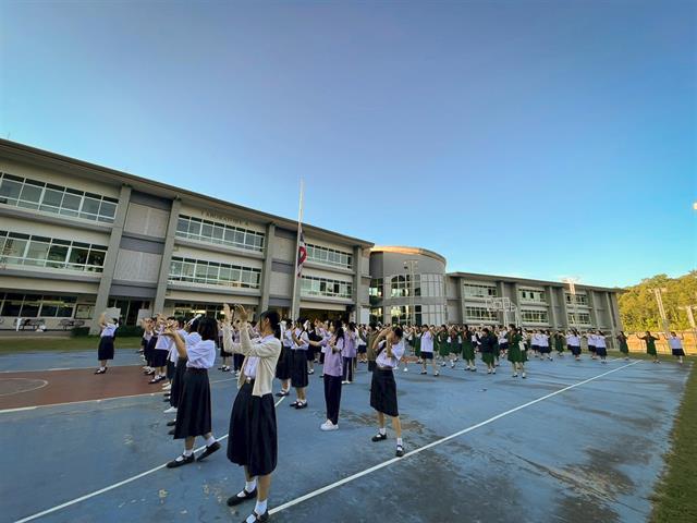 โรงเรียนสาธฺตมหาวิทยาลัยพะเยา