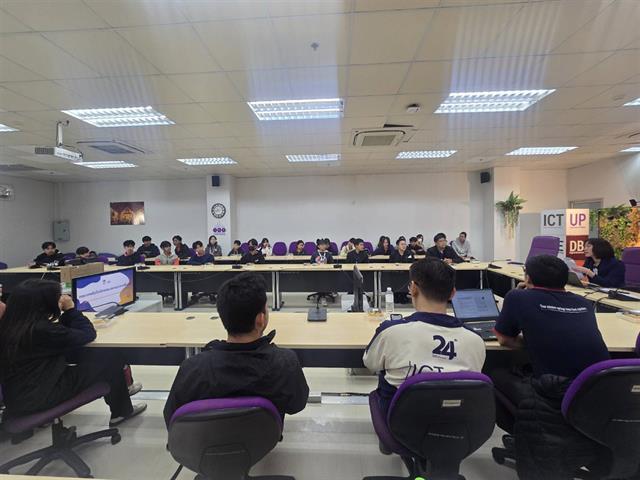 ต้อนรับคณะครูและนักศึกษา ปวช. วิทยาลัยเทคโนโลยีพะเยา