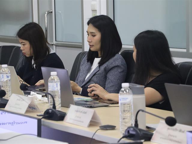 คณะรัฐศาสตร์และสังคมศาสตร์ 