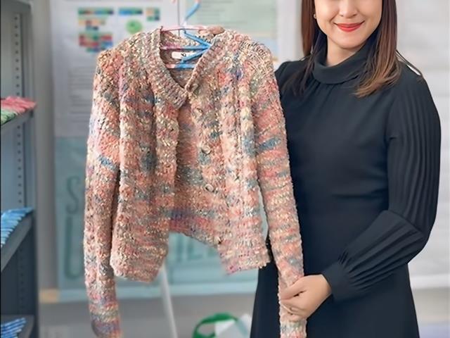 ไม้แขวนเสื้อจากฝาขวดพลาสติก