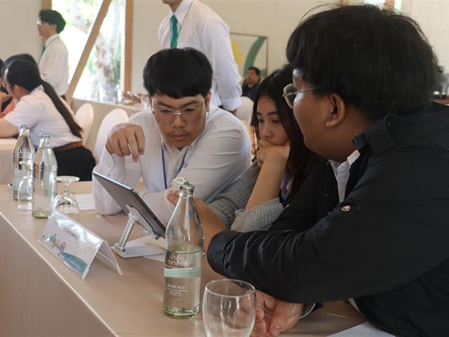 คณะรัฐศาสตร์และสังคมศาสตร์ 