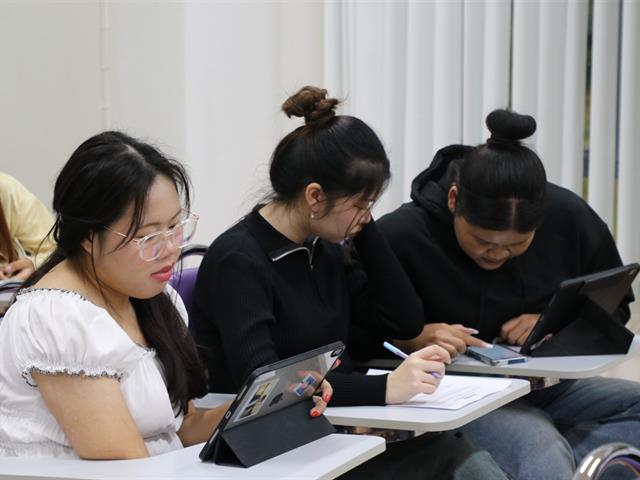 คณะบริหารธุรกิจและนิเทศศาสตร์  