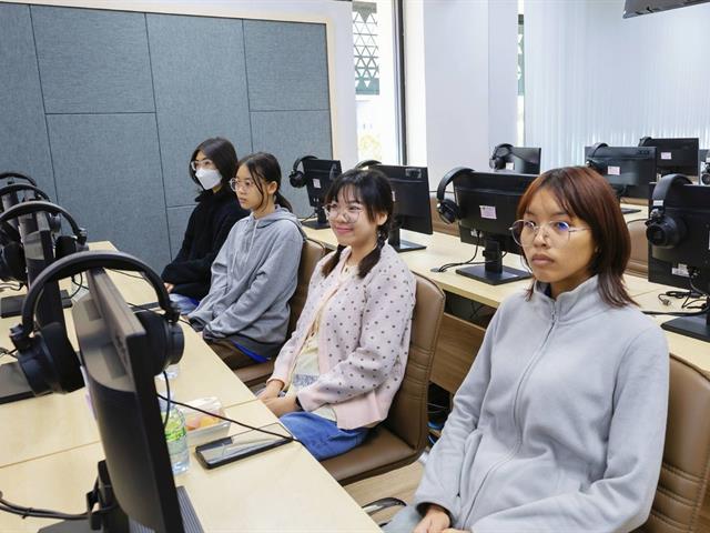 สาขาวิชาภาษาฝรั่งเศสจัดโครงการภาษาฝรั่งเศสเพื่อวิชาชีพ