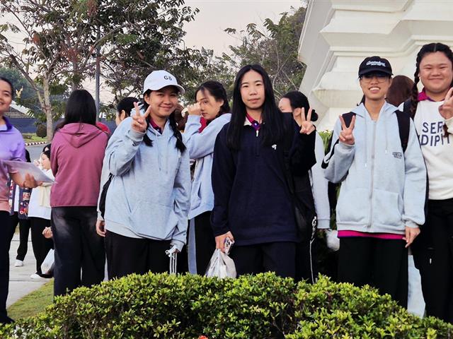 คณะรัฐศาสตร์และสังคมศาสตร์ 
