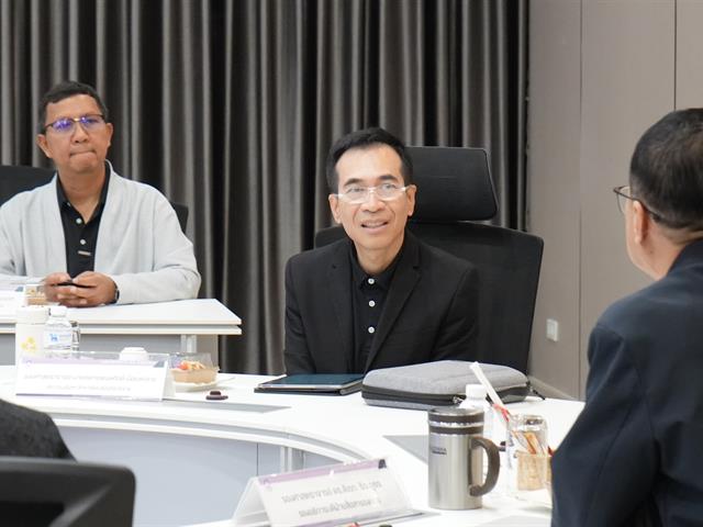 เสริมสร้างความร่วมมือกับคณะดูงานจากมหาวิทยาลัยนวมินทราธิราช