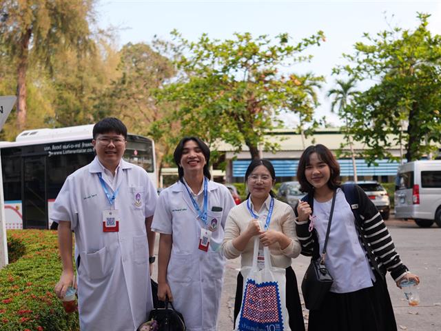 คณะแพทยศาสตร์ นิสิตแพทย์