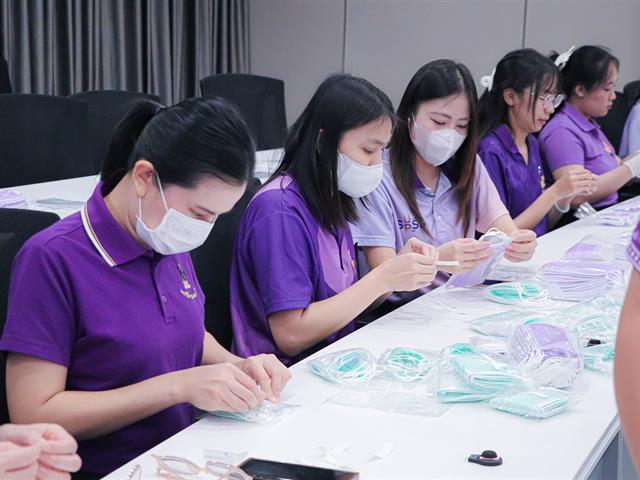 คณะรัฐศาสตร์และสังคมศาสตร์ 