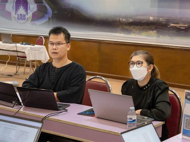 คณะศิลปศาสตร์เข้าร่วมอบรมผู้ประเมินคุณภาพการศึกษาภายใน ระดับหลักสูตร จัดโดยสถาบันนวัตกรรมการเรียนรู้ มหาวิทยาลัยพะเยา