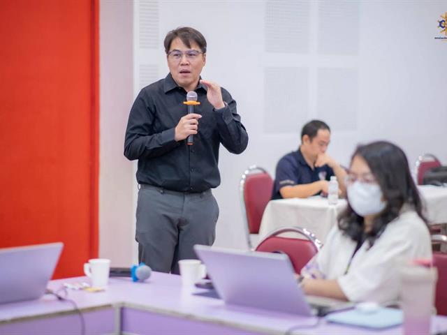 คณะศิลปศาสตร์เข้าร่วมอบรมผู้ประเมินคุณภาพการศึกษาภายใน ระดับหลักสูตร จัดโดยสถาบันนวัตกรรมการเรียนรู้ มหาวิทยาลัยพะเยา