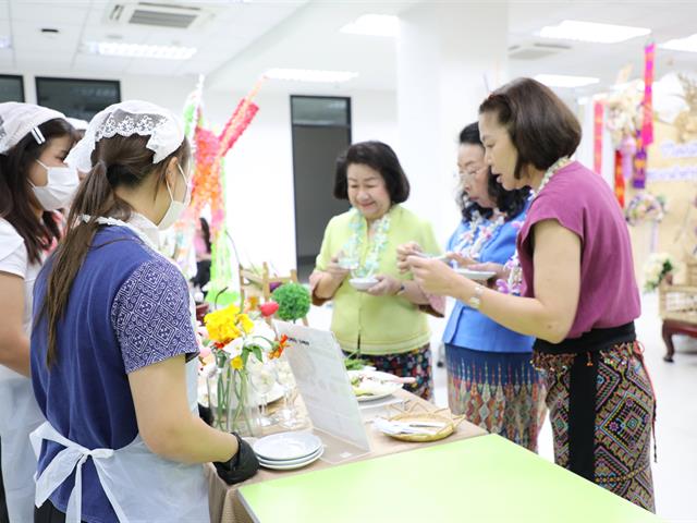 คณะทันตแพทยศาสตร์ มหาวิทยาลัยพะเยา จัดกิจกรรม “ปี๋ใหม่เมือง สงกรานต์” สืบสานวัฒนธรรมไทยอย่างอบอุ่น