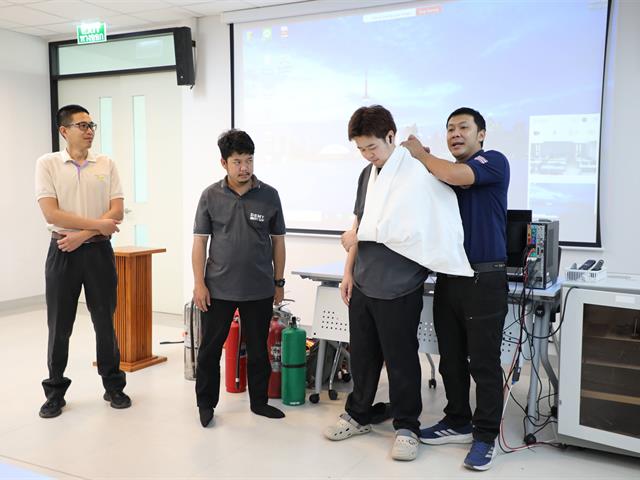 คณะทันตแพทยศาสตร์ มหาวิทยาลัยพะเยา กิจกรรมอบรมหลักสูตรการช่วยชีวิตขั้นพื้นฐานสำหรับบุคลากรทางการแพทย์ (BLS for Healthcare Provider (HCP))