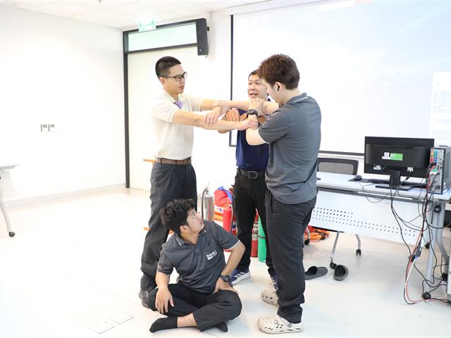 คณะทันตแพทยศาสตร์ มหาวิทยาลัยพะเยา กิจกรรมอบรมหลักสูตรการช่วยชีวิตขั้นพื้นฐานสำหรับบุคลากรทางการแพทย์ (BLS for Healthcare Provider (HCP))