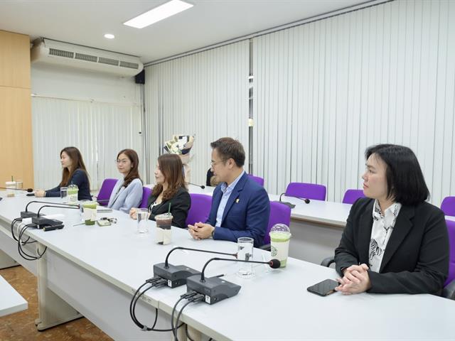 คณะบริหารธุรกิจและนิเทศศาสตร์  