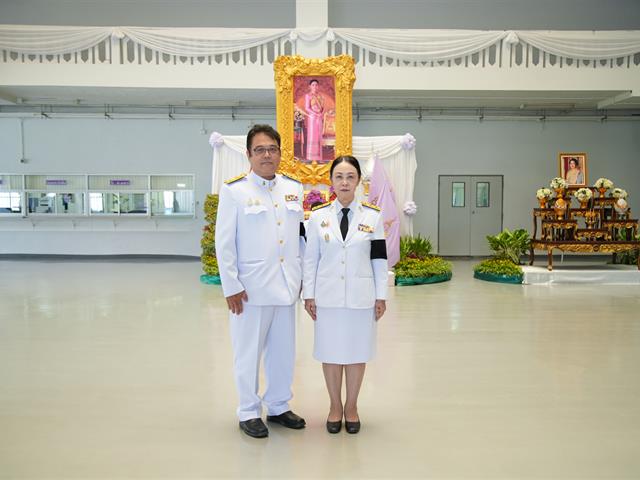 คณะวิศวกรรมศาสตร์ เข้าร่วมพิธีลงนามถวายพระพรชัยมงคล เนื่องในวันเฉลิมพระชนมพรรษา พระบรมราชินี