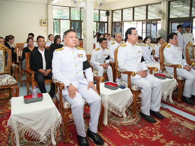 อธิการบดีมหาวิทยาลัยพะเยา มอบหมายรองอธิการบดีเป็นประธานในพิธีพระราชทานน้ำหลวงอาบศพ ผู้ช่วยศาสตราจารย์ ดร.สุนทร คล้ายอ่ำ