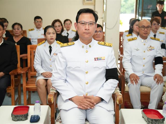 อธิการบดีมหาวิทยาลัยพะเยา มอบหมายรองอธิการบดีเป็นประธานในพิธีพระราชทานน้ำหลวงอาบศพ ผู้ช่วยศาสตราจารย์ ดร.สุนทร คล้ายอ่ำ