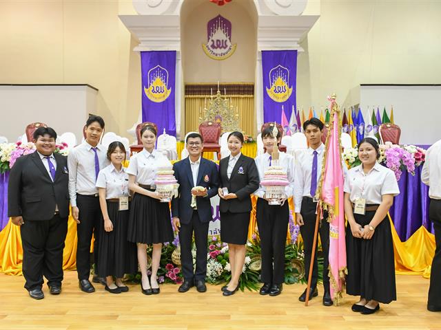 วิทยาลัยการศึกษา เข้าร่วมพิธีไหว้ครู ประจำปีการศึกษา 2569 และพิธีมอบเกียรติบัตร “วันเกียรติยศ” เชิดชูเกียรตินิสิตและบุคลากรดีเด่น