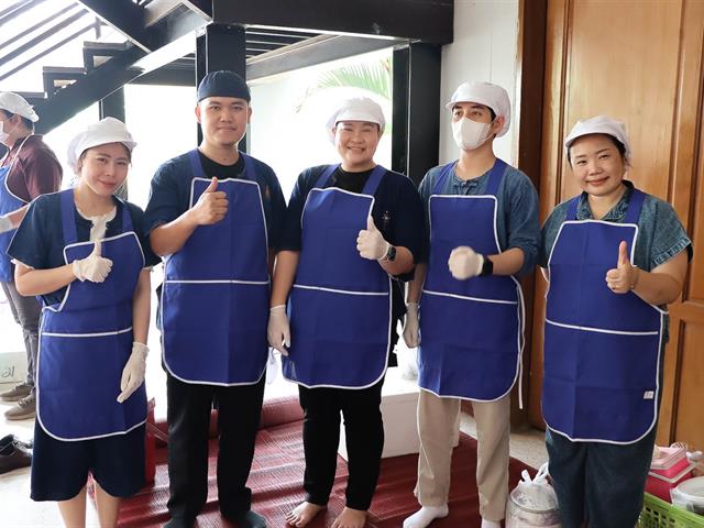 LINE_ALBUM_สระเกล้าดำหัว69_260423_80.jpg