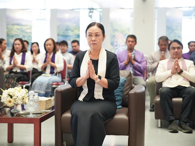 คณะทันตแพทยศาสตร์ มหาวิทยาลัยพะเยา เข้าร่วมพิธีสมโภชเทียนพรรษาและรับมอบต้นเทียนพรรษา ประจำปี 2569