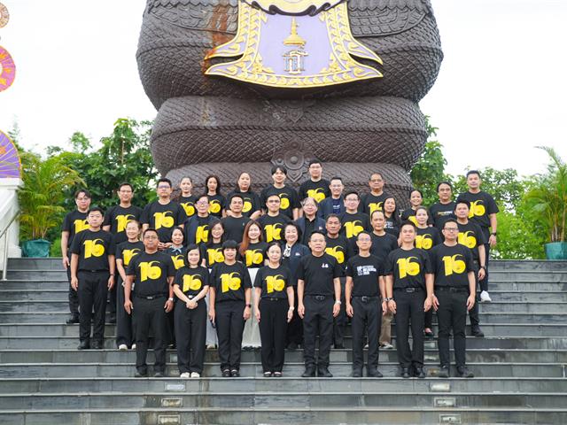 คณะทันตแพทยศาสตร์ มหาวิทยาลัยพะเยา ร่วมกิจกรรมทำบุญตักบาตร "ฮ่วมใจ๋ตักบาตร ต้อนรับน้องใหม่ สู่รั้ว ม.พะเยา" เนื่องในโอกาสวันสถาปนามหาวิทยาลัยพะเยา ครบรอบ 16 ปี