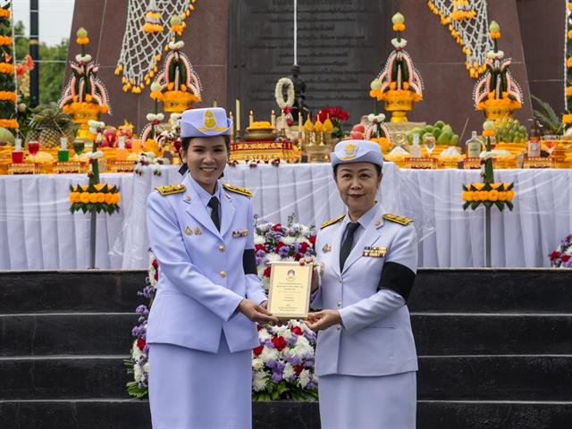 คณะศิลปศาสตร์ร่วมพิธีวันสถาปนามหาวิทยาลัยพะเยา พร้อมแสดงความยินดีกับบุคลากรที่ได้รับรางวัลบุคลากรดีเด่นสายวิชาการ สาขามนุษยศาสตร์