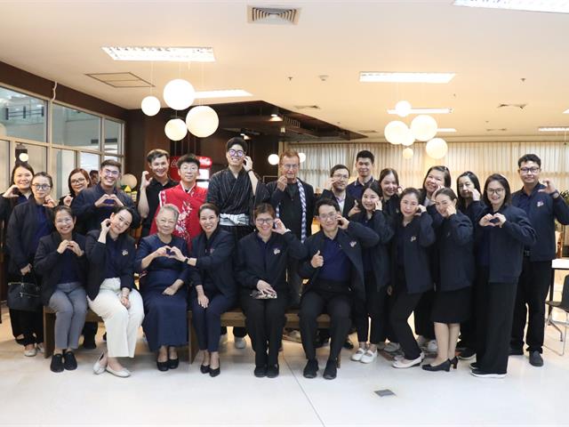 คณะศิลปศาสตร์ร่วมจัดนิทรรศการเฉลิมฉลอง 16 ปี มหาวิทยาลัยพะเยา ณ จุด Check-in สถาบันนวัตกรรมการเรียนรู้