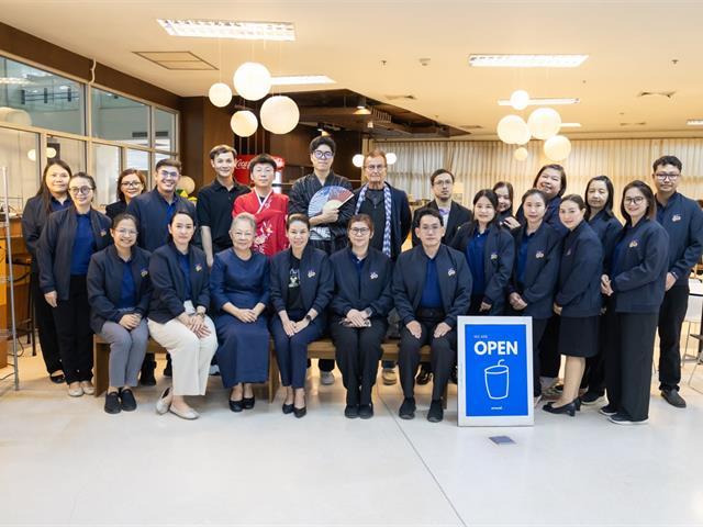 คณะศิลปศาสตร์ร่วมจัดนิทรรศการเฉลิมฉลอง 16 ปี มหาวิทยาลัยพะเยา ณ จุด Check-in สถาบันนวัตกรรมการเรียนรู้
